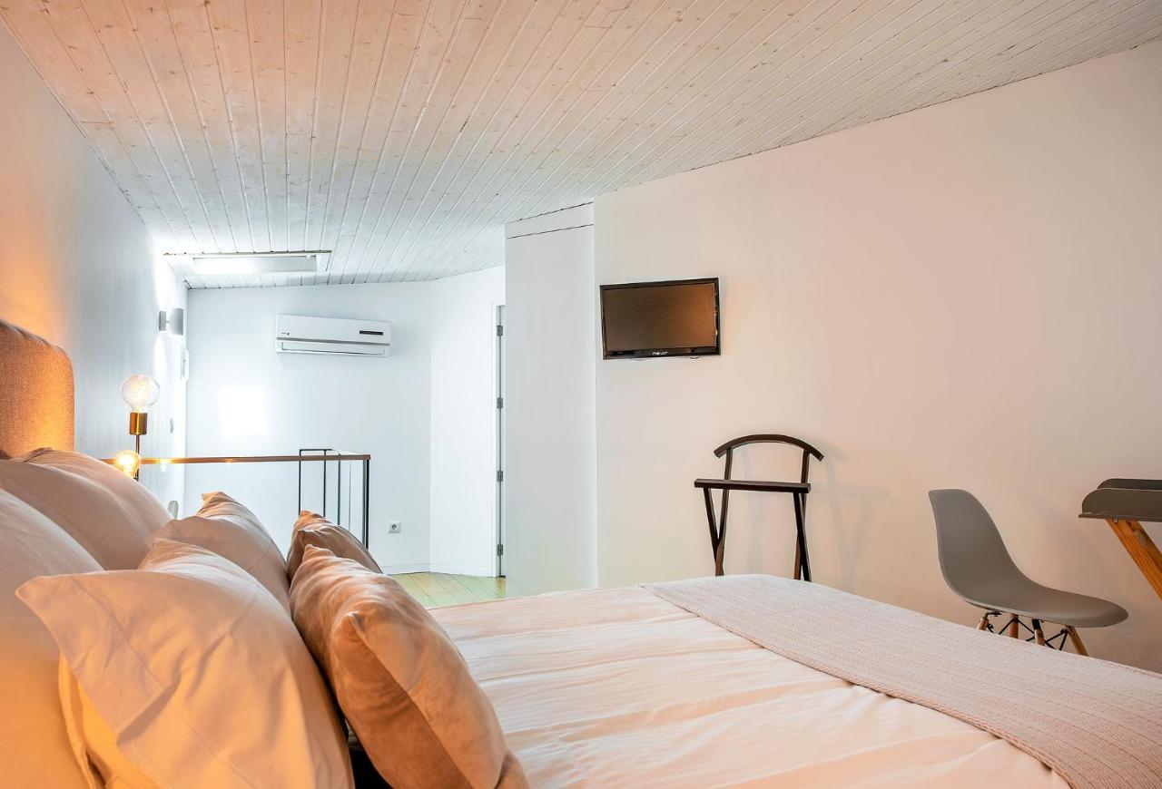 Wake Up Famalicao Aparthotel Vila Nova de Famalicão Екстериор снимка